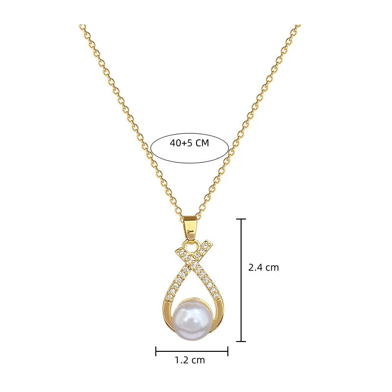 Luxuriöses Set aus Perlenkette und Ohrringen, mit 18 Karat PVD-Beschichtung